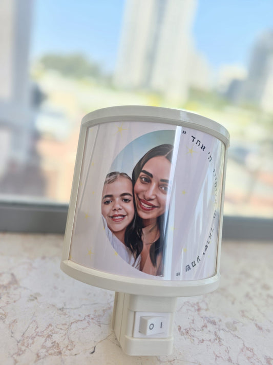 מנורת לילה שקע