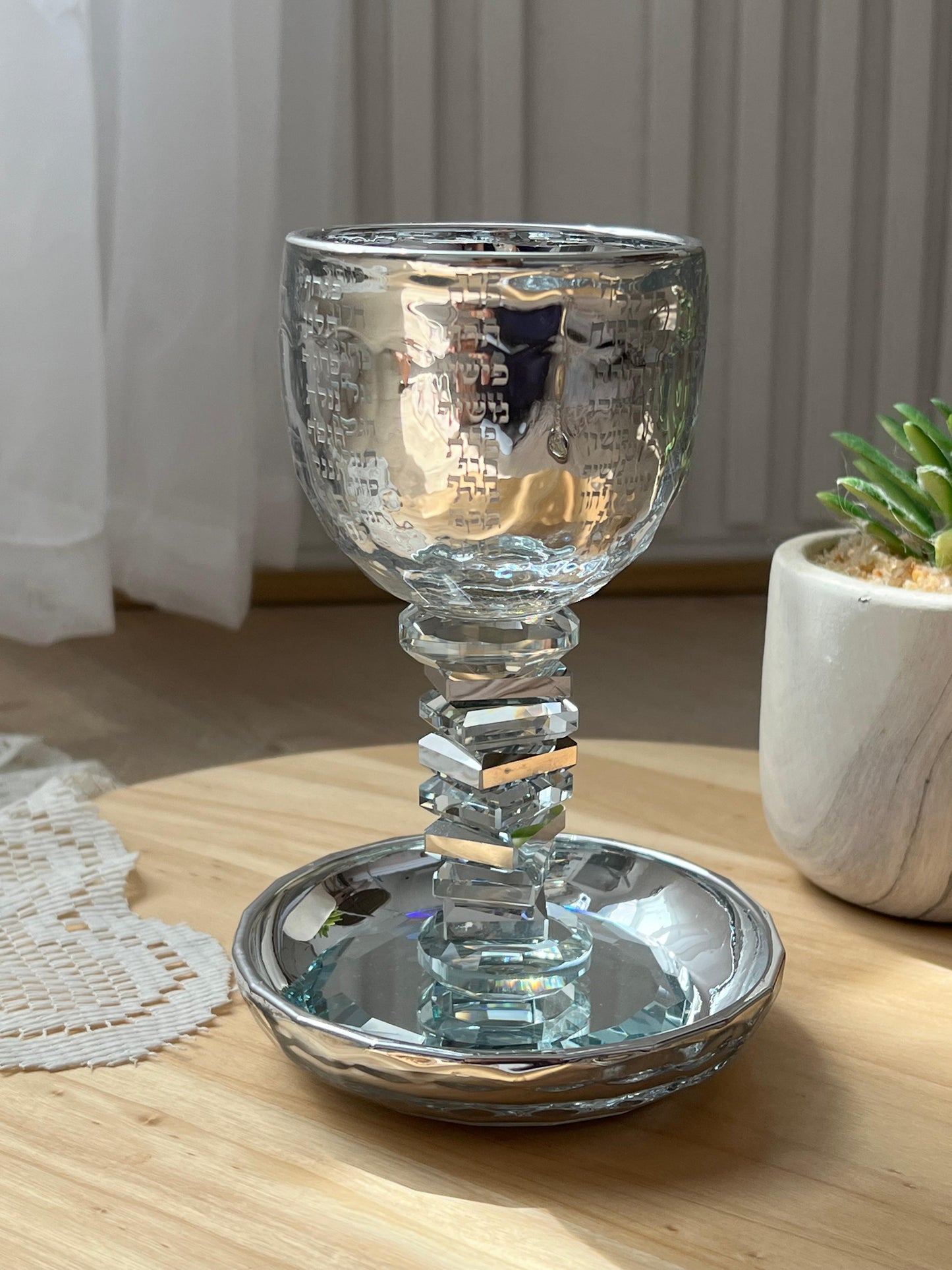 כוס קידוש קריסטל מהודרת - 4 צבעים