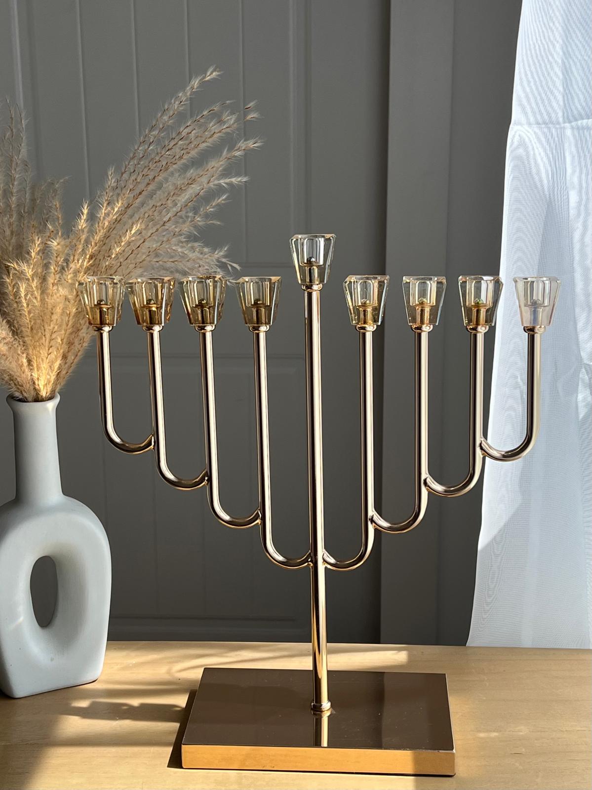 חנוכייה ניקל - ראש קריסטל