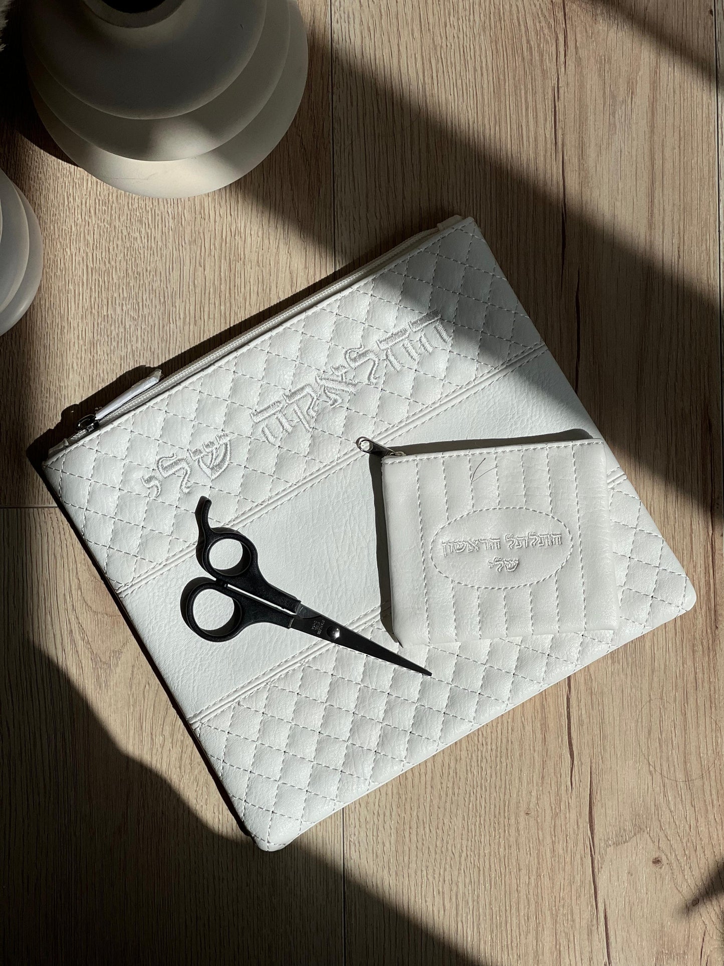 כיסוי טלית+ תיק קטן לתלתל + מספריים ( ניתן לרקום ולחרוט בלייזר)